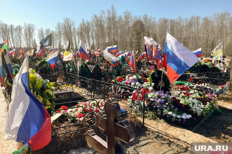 Подростки осквернили воинские захоронения (фото архивное)