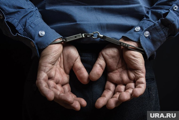 Задержанный глава Крымского района пытался сбежать со 100 млн рублей