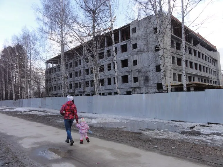 Верхняя Пышма Центральная городская больница , долгострой, детская поликлиника