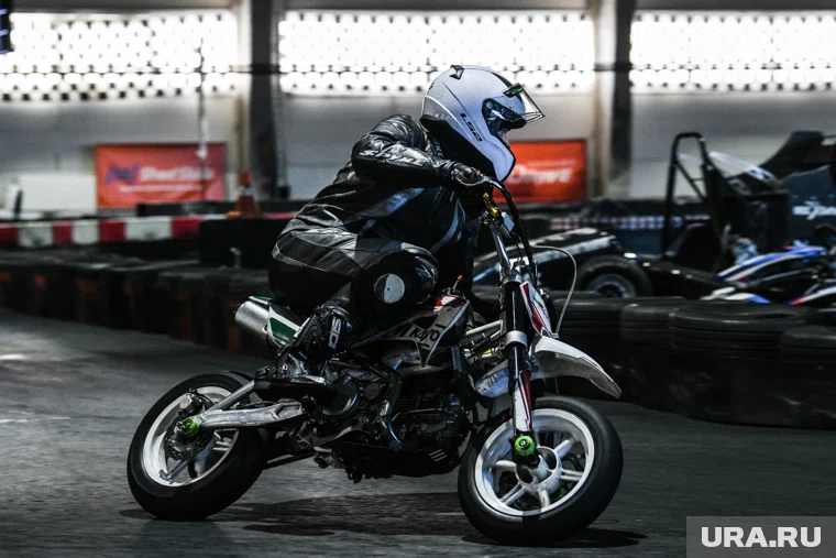 2 декабря отмечают День трюков любители экстрима