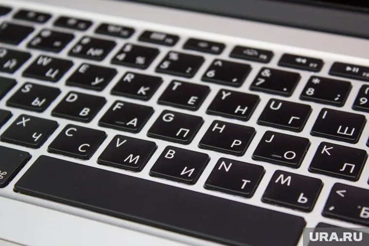 Родители испытывают трудности при попытке записать ребенка в первый класс