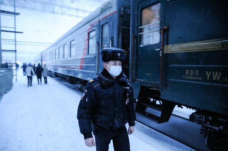 Проходящий поезд "Пекин-Москва". Тюмень