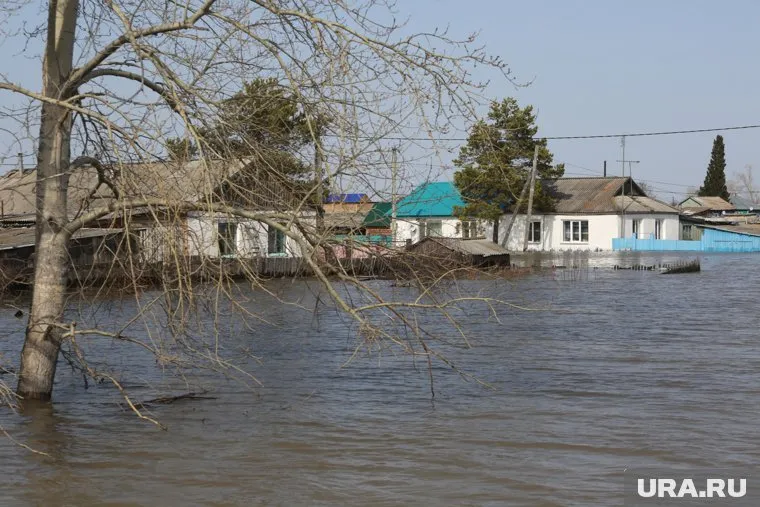 В селе Ильинка уровень воды за сутки снизился на 11 сантиметров