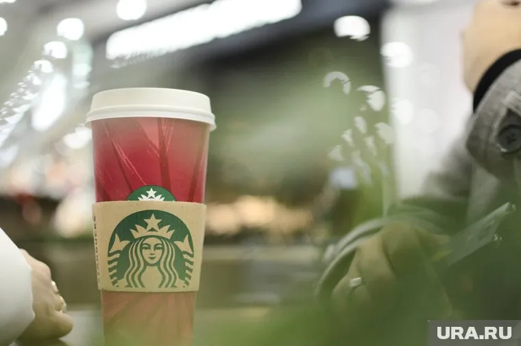 Starbucks могут вернуться в РФ вместо Stars Coffee, однако Тимати пока не подтвердил информацию
