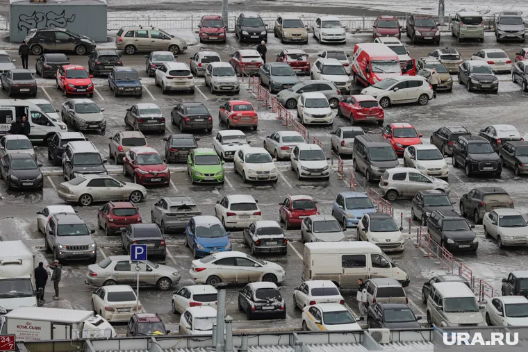 Будут добавлены дополнительные пиктограммы к знаку „Платная парковка“