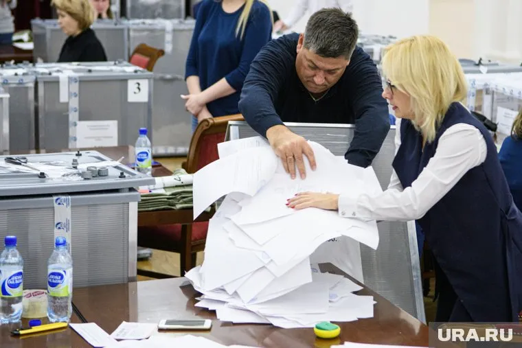 Избирком завершил подсчет голосов и озвучил итоги опроса