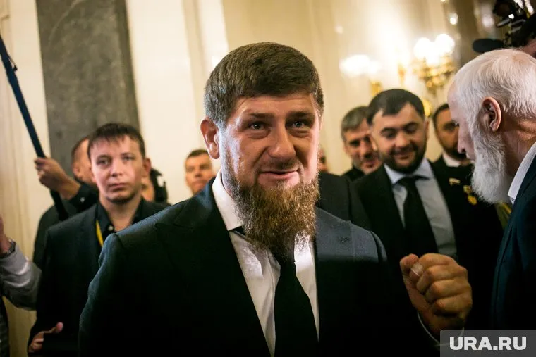 Французские геи задумали напугать Кадырова