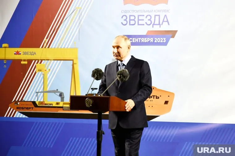 Владимир Путин прилетел во Владивосток 11 сентября