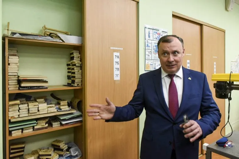 Алексей Орлов в школе. Екатеринбург