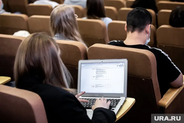 Приемная кампания в вузы стартует 20 июня