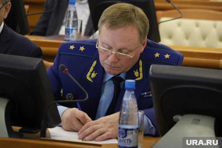 Андрей Назаров взял ситуацию с пожаром в районе шоссе Тюнина на личный контроль