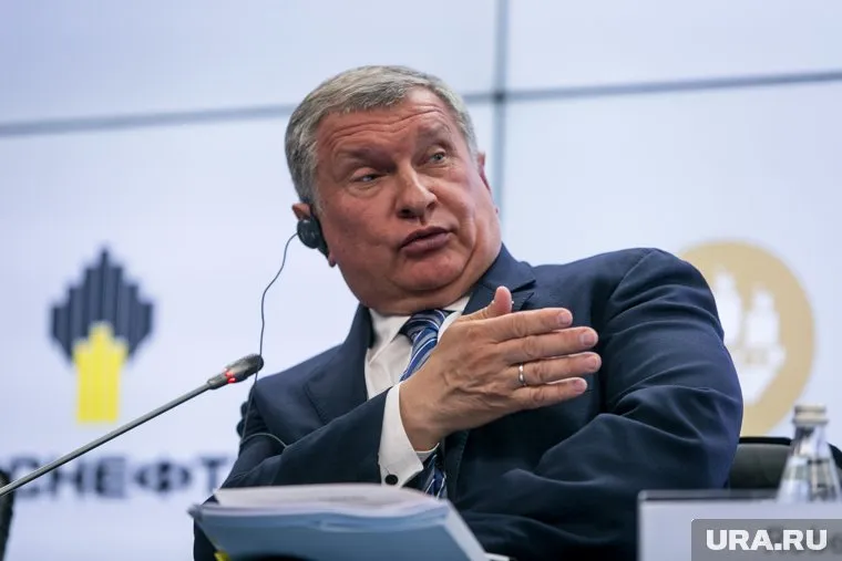 Игорь Сечин с 2018 года находится в особом списке США