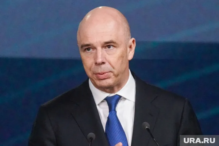 Силуанов заявил, что бюджет хоть и «штормит», однако налоги для бизнеса повышать нет смысла