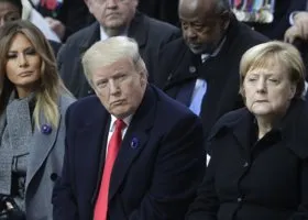 Politico: Трамп вынудил западных политиков стать «кремленологами»
