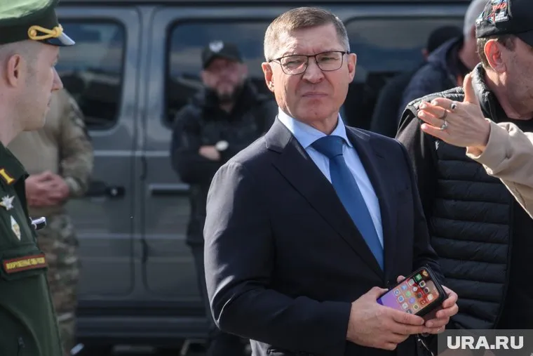 Владимир Якушев уделял особое внимание патриотической работе на Урале