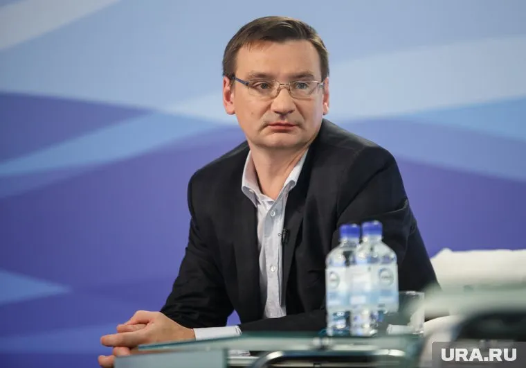 Антон Стуликов неожиданно ушел в отставку 21 ноября