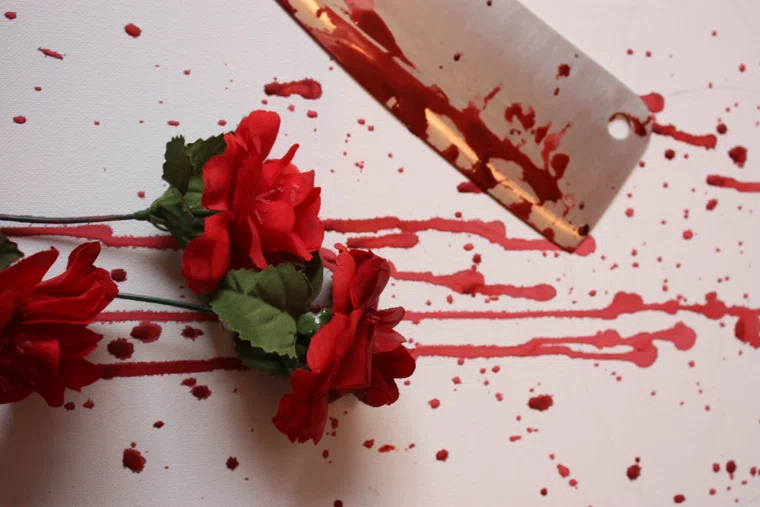 Студента зарезали в ночном клубе