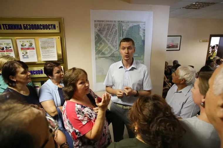 Общественные слушания по строительству развязки в районе д. Комарова. Тюмень