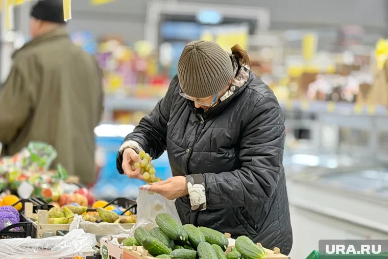 Доля россиян, приобретающих продукцию собственных торговых марок ритейлеров, сократилась