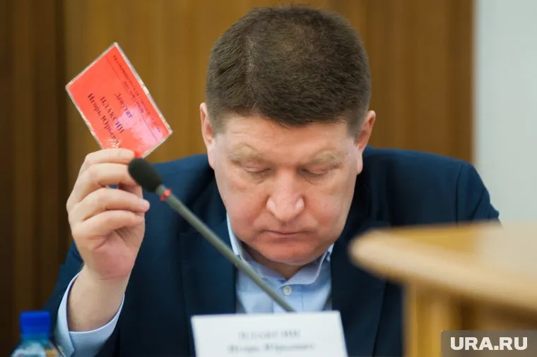 У Игоря Плаксина не получится переизбраться на второй срок