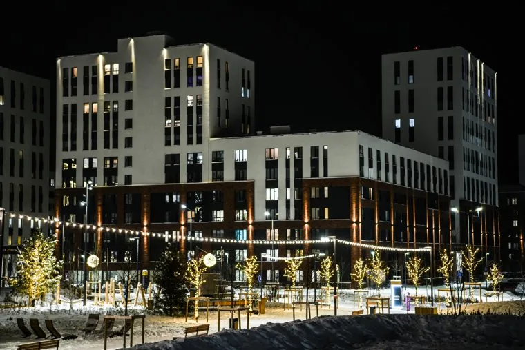 Новогодняя иллюминация в микрорайоне Солнечный. Екатеринбург