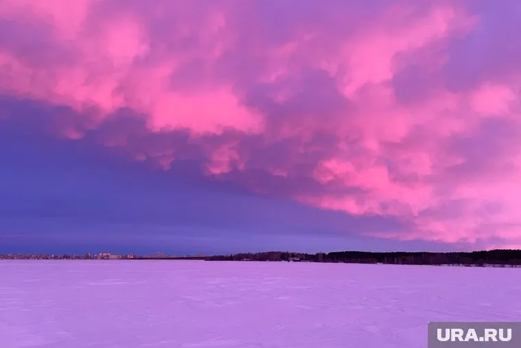 Свердловчане заметили сияние утром 23 ноября (архивное фото)