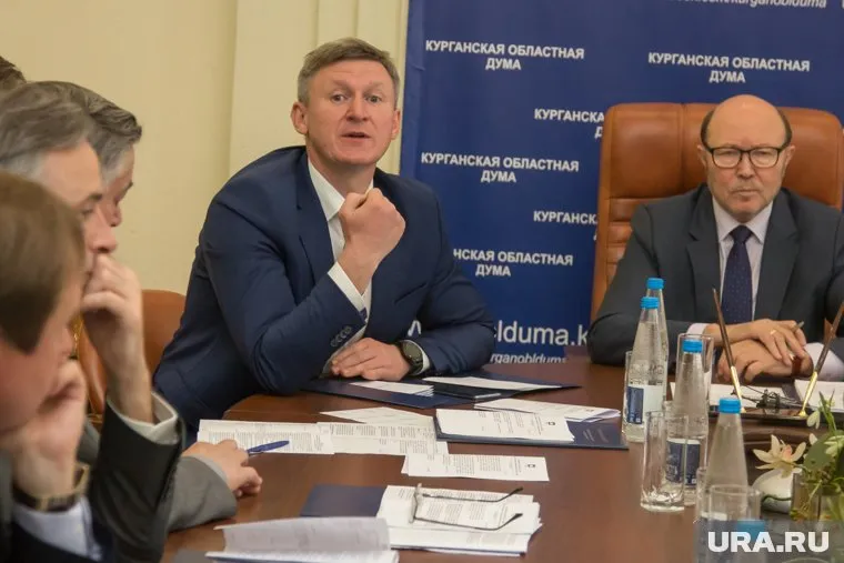 Дмитрий Фролов активно приглашал депутатов