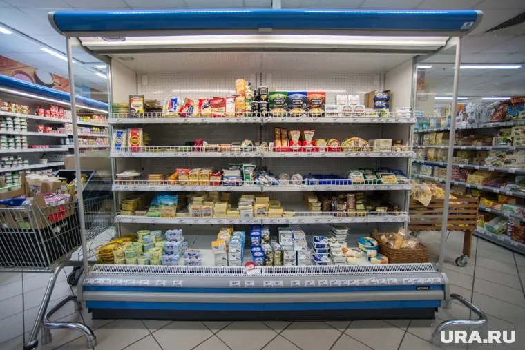 Хакерским атакам в этом году подвергаются и продуктовые магазины, отметил Артем Избаенков