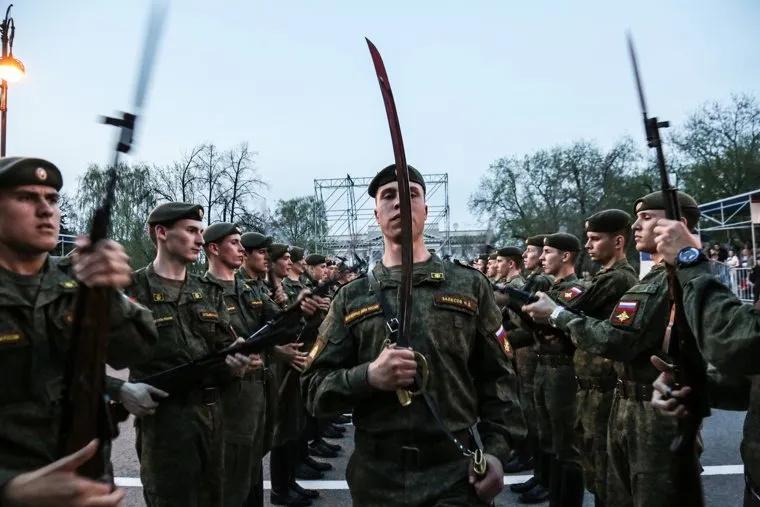 Репетиция парада к 9 Мая. Тюмень