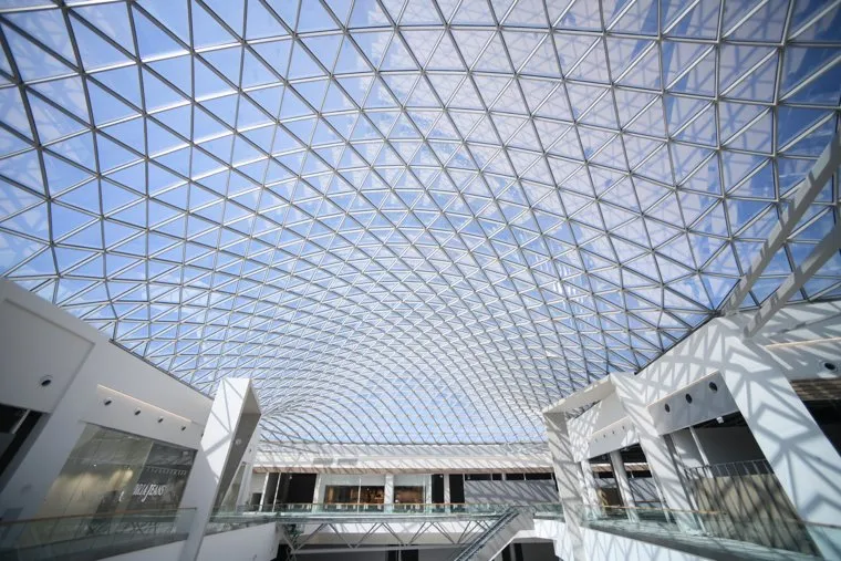 VEER mall на этапе подготовки к техническому открытию. Екатеринбург