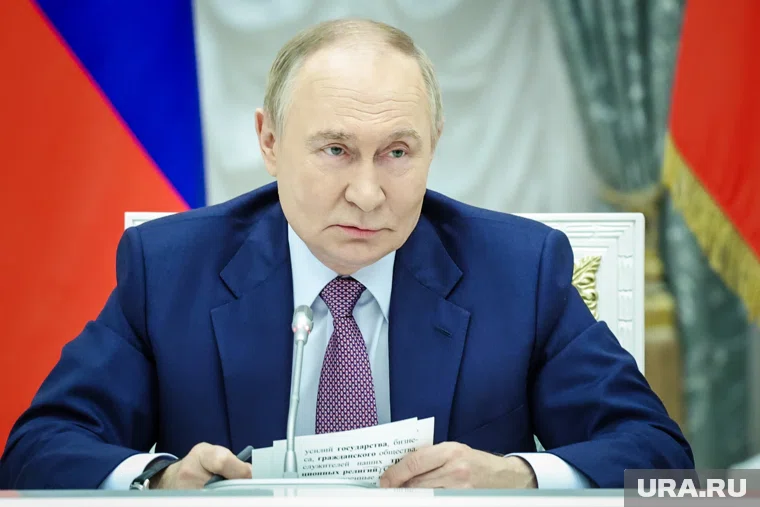 Владимир Путин подписал распоряжение о церемонии 4 ноября