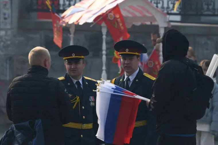 Парад Победы с башни администрации Екатеринбурга. Екатеринбург 