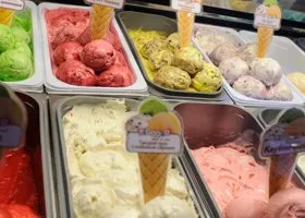 Диетолог Соломатина рассказала, как выбрать полезное мороженое