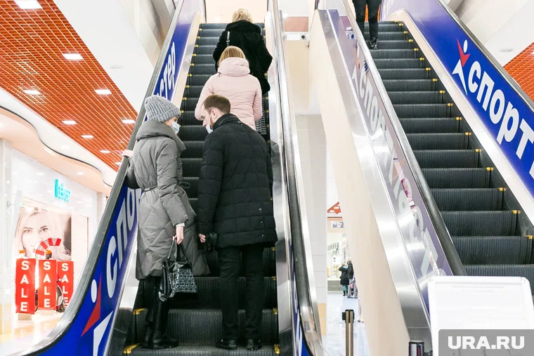 В Тюмени вновь продают ТЦ в районе Дома обороны