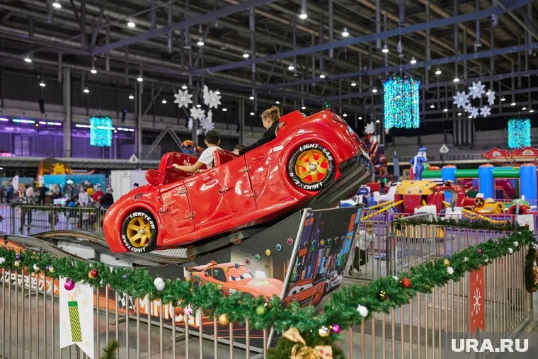 Аттракционы разместятся в выставочном павильоне «ЭКСПО»