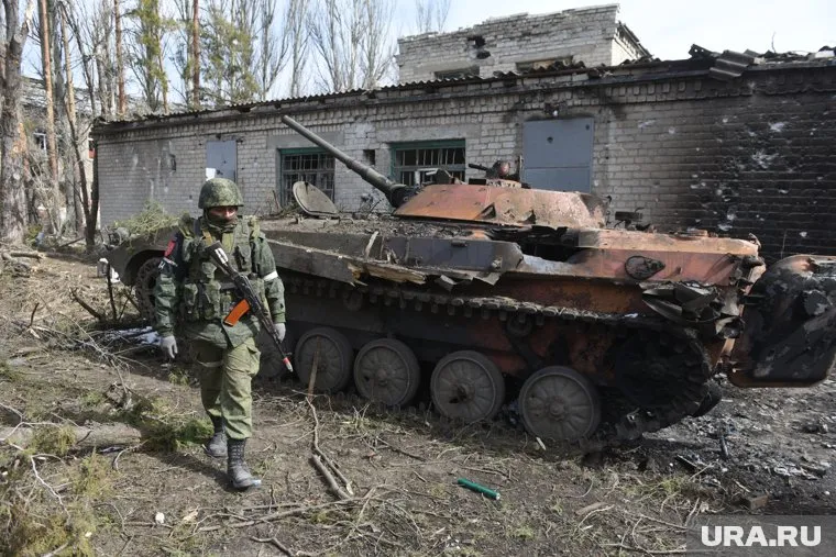 Россия может пресечь угрозу от НАТО , планирующей размещение войск у границ РФ и Белоруссии, "Орешником"