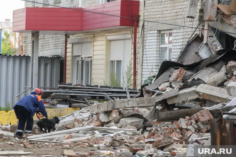 Во Владивостоке обрушилась часть здания колледжа энергетики и связи (архивное фото)