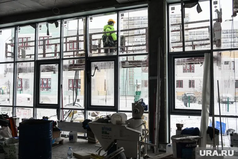 В 2024 году 11 регионов не успели сдать новые школы в эксплуатацию