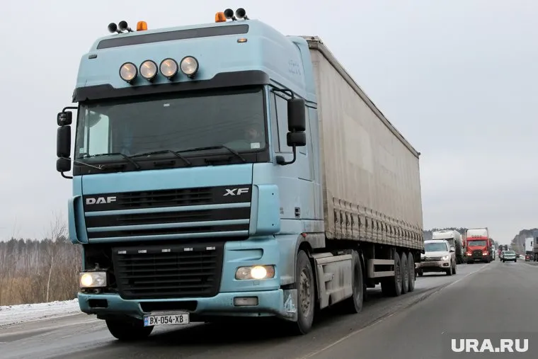 Машину с грузом вернули в место погрузки