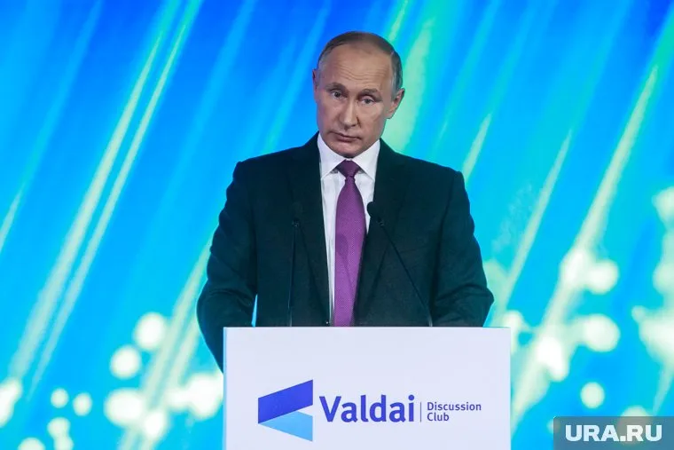 Россияне признают Владимира Путина главным политиком страны