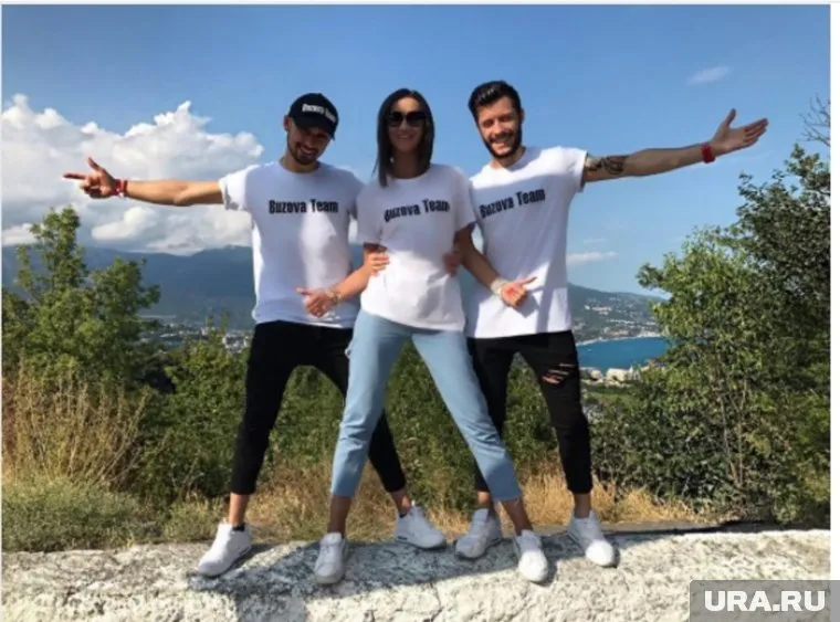 Из-за фото в Instagram телеведущую обвинили в сознательном нарушении госграницы Украины