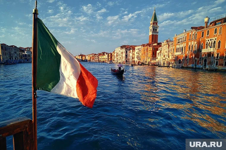 Историческая башня в Риме может полностью обрушиться после частичного разрушения