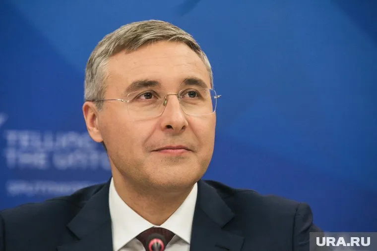 Министр Валерий Фальков пробудет в Тюмени до 15 августа