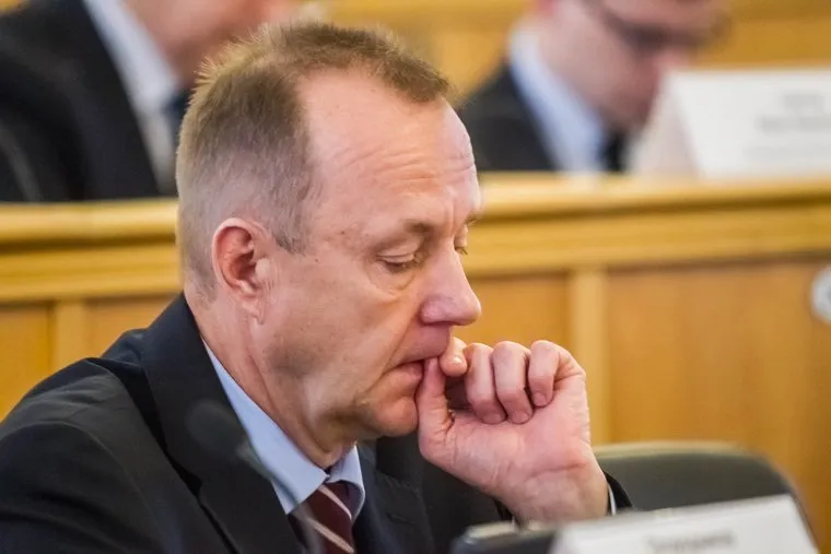 Заседание Тюменской областной думы. Сентябрь 2015 года. Тюмень, депутаты, яшкин николай