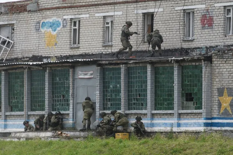 Первый день форума "Армия 2019" на Свердловском полигоне. Екатеринбург