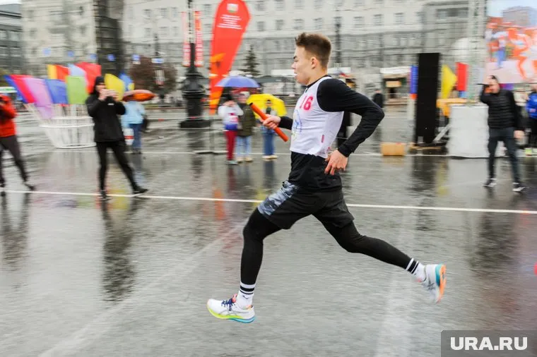 В забеге принимали участие около пяти тысяч человек