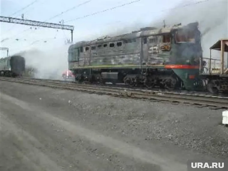 На станции загорелась кабина тепловоза