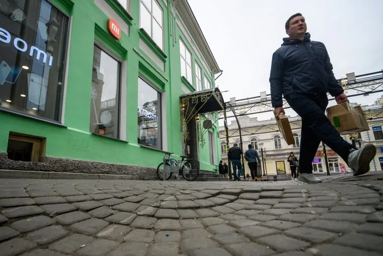 Пешеходная зона в Театральном переулке. Екатеринбург 