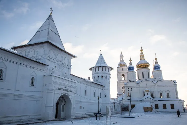Посад сибирских старожилов и виды города. Тобольск