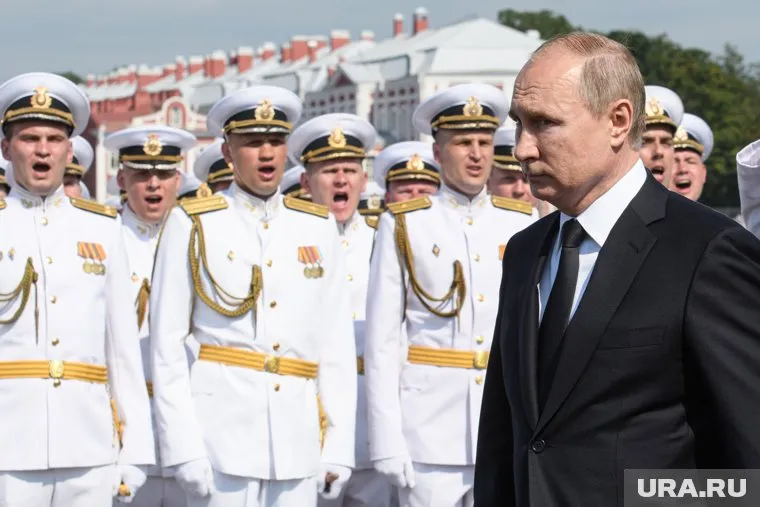 Владимир Путин усиливает армию на западных границах, чтобы избежать военного конфликта с НАТО